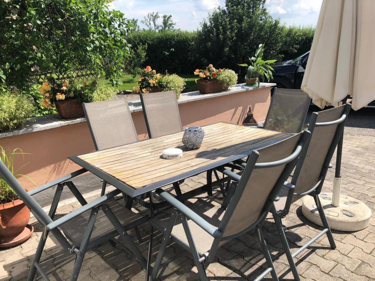 Pension Sigle Dingolfing Bagian luar foto