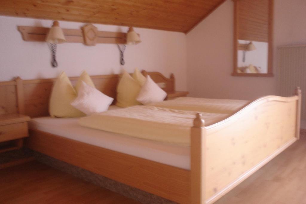 Pension Sigle Dingolfing Bagian luar foto